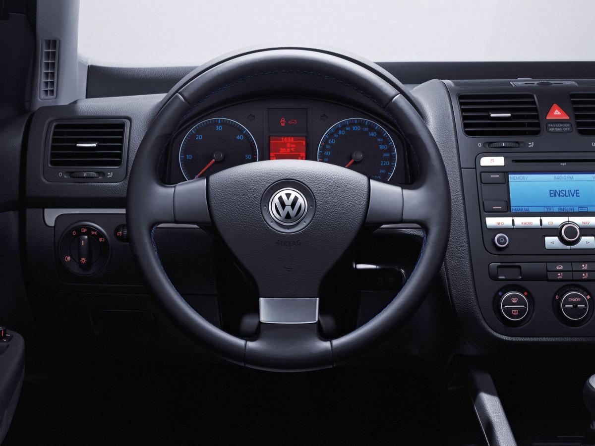 Volkswagen Golf V Tdi Hp Mt